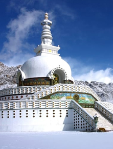 Leh & Ladakh tourist places in India – travel guide and holiday packages