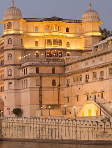 Udaipur tourist places in India – travel guide and holiday packages